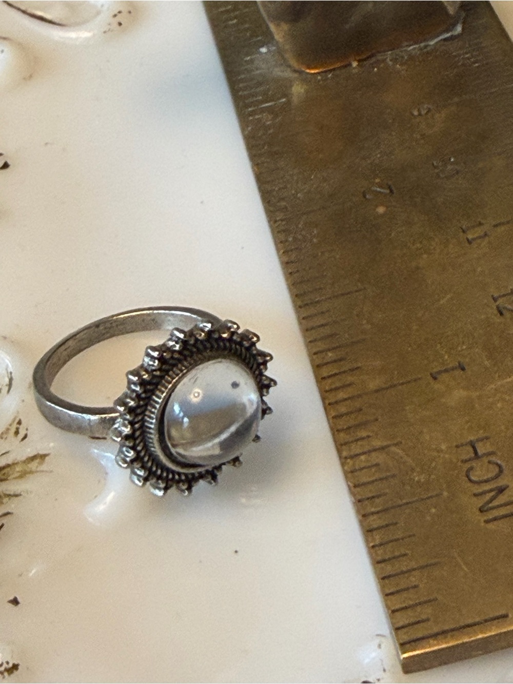 VTG pool of light style Silver tone Clear Stone Halo Ring - Women Jewelry
